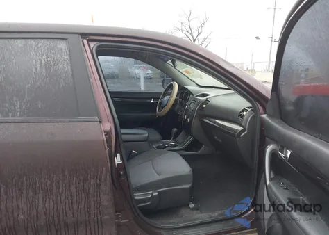 2012 Kia Sorento Lx из США, поврежденный, VIN 5XYKT3A17CG201532